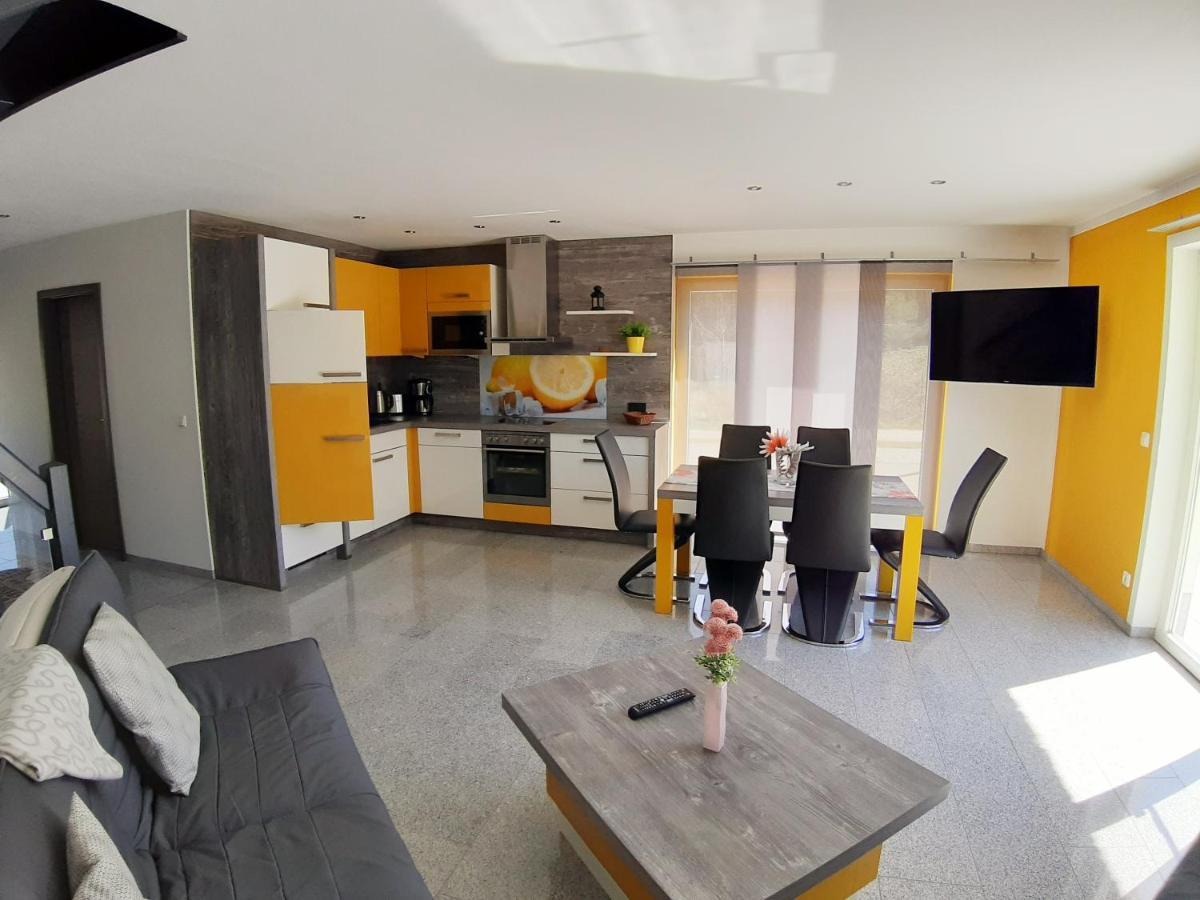 Wellenreiter 2 Appartement Breege Buitenkant foto